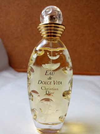 Eau de Dolce vita Dior de segunda mano por 80 EUR en Vigo en