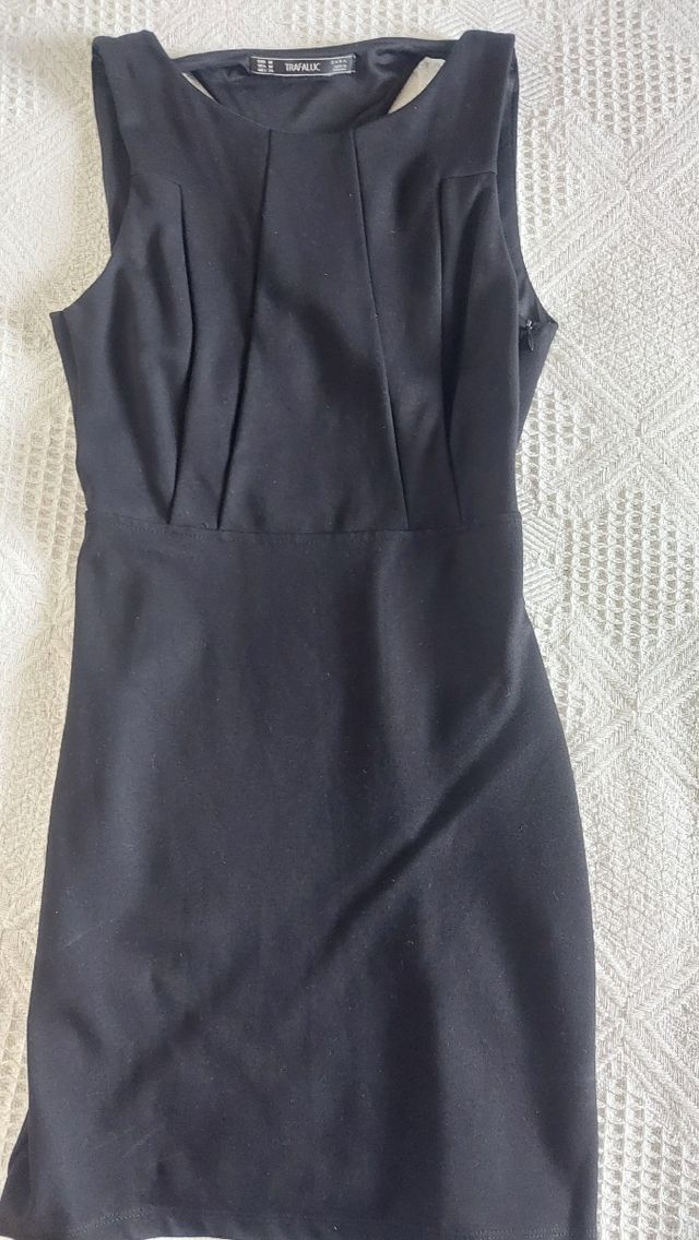 Vestido negro elástico Zara trafaluc