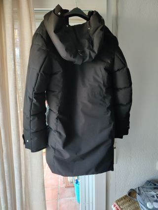 Abrigo impermeable térmico zara