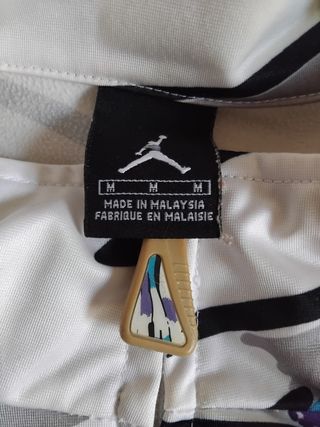 Nike Air Jordan Retro 8 track jacket