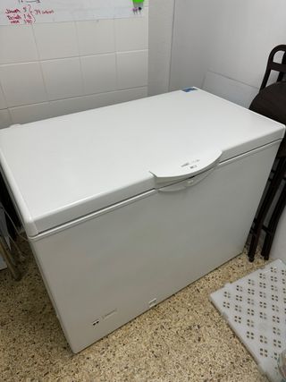 Arcon congelador vertical Soniec