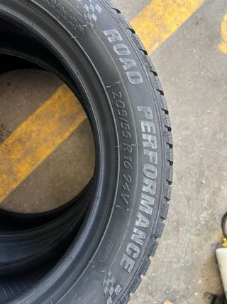 Neumático 205/55 R16 94V Nuevo