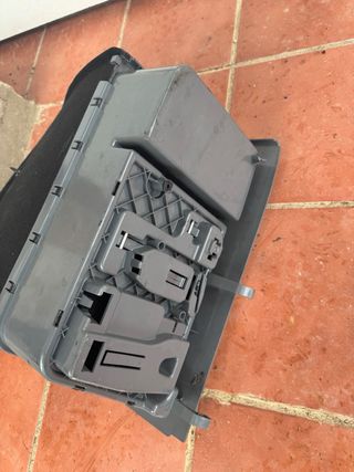 Tapa/Guarnecido bateria maltero bmw e92