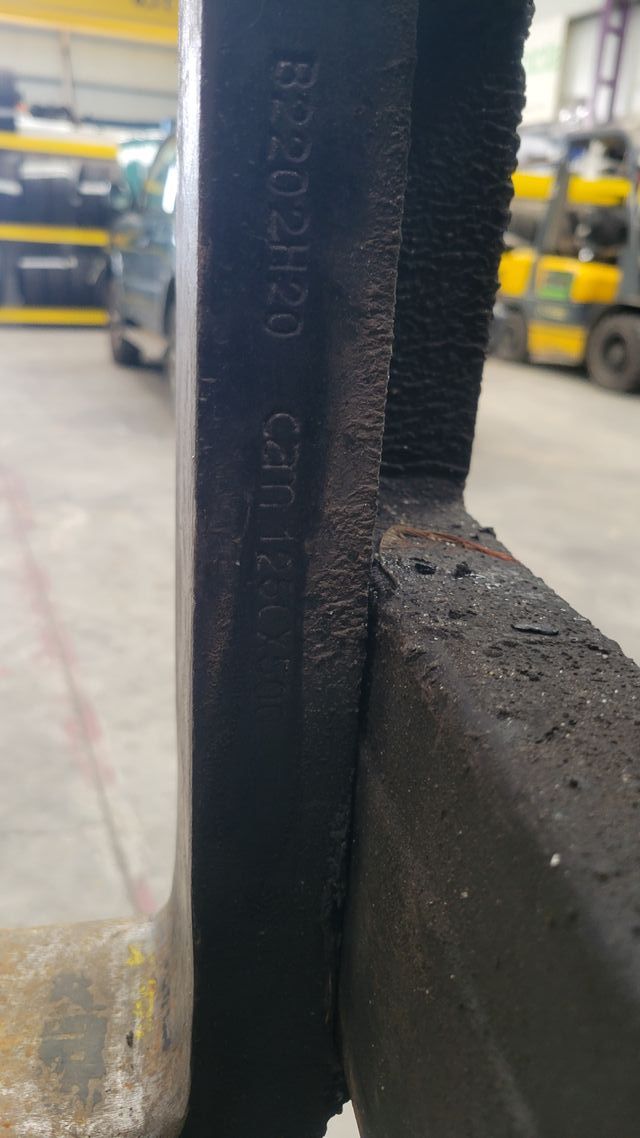 pinzas carretilla de 2 metros