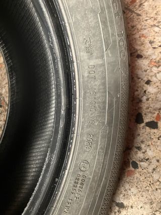 215/65R16 109/107 T