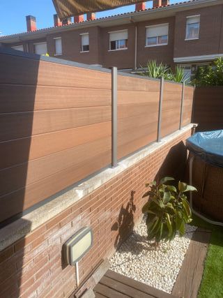 VALLAS DE EXTERIOR MADERA Y SINTETICAS