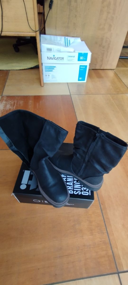 Botas negras de invierno talla 38