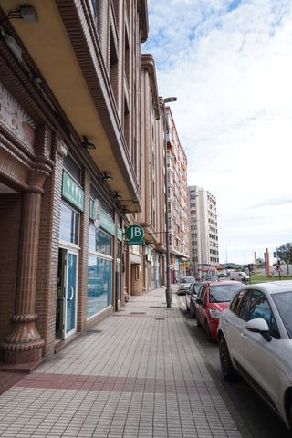 Local comercial en alquiler - Avilés