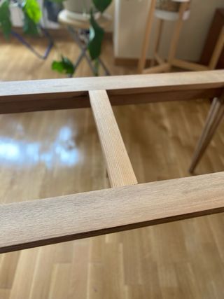 Mesa de madera No se puede desmontar!