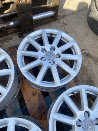 Juego llantas audi 17”