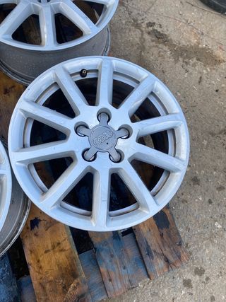 Juego llantas audi 17”