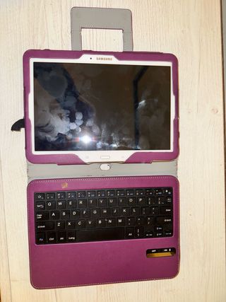 Samsung Galaxy Tab 4 + funda teclado