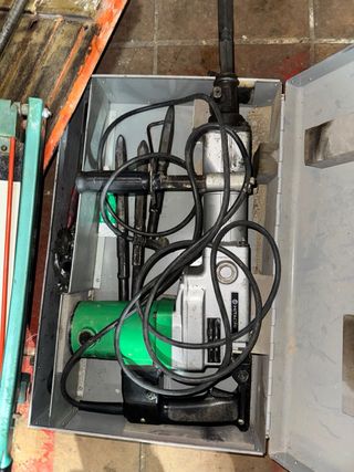 Taladro percutor Hitachi