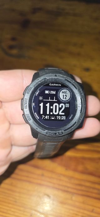 Garmin instinct solar