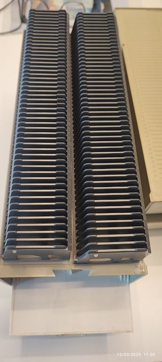 Serbatoi dispositive con caricatori