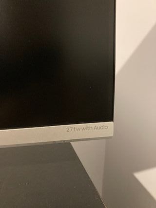 Pantalla hp 27fw con audio completamente nueva