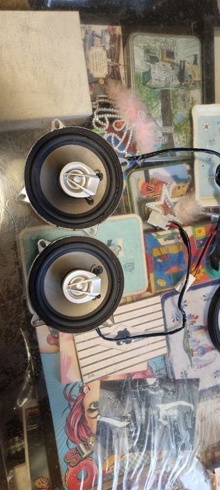 Altoparlanti auto MAJESTIC AP241T BL