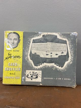 Repartidor de cartas antiguo