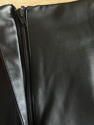 Pantalon corto cuero