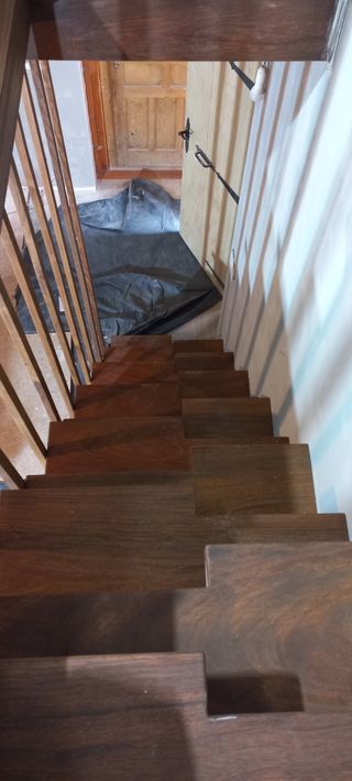 Escaleras de madera a medida