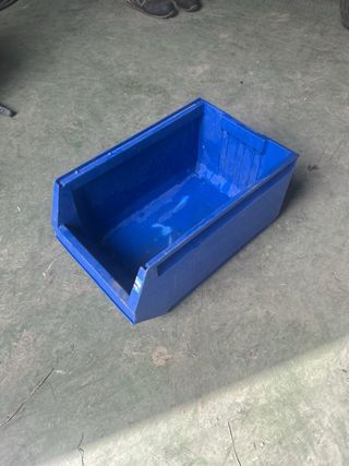 Contenedor industrial apilable