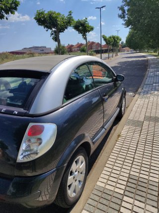 Citroen Pluriel 2004