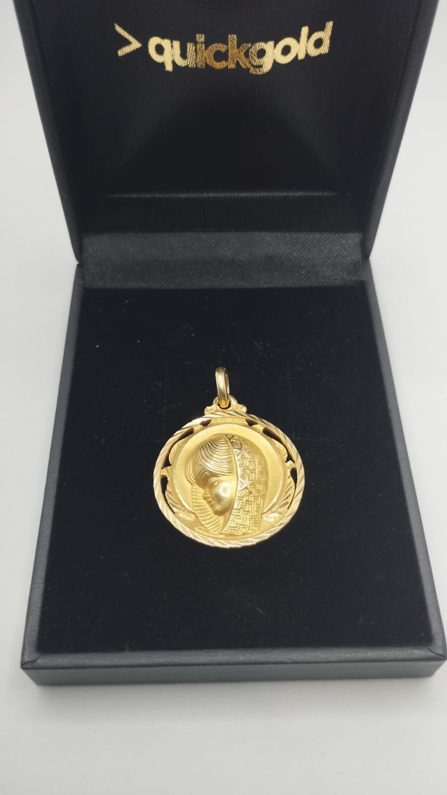 MEDALLA ORO 18K NIÑA