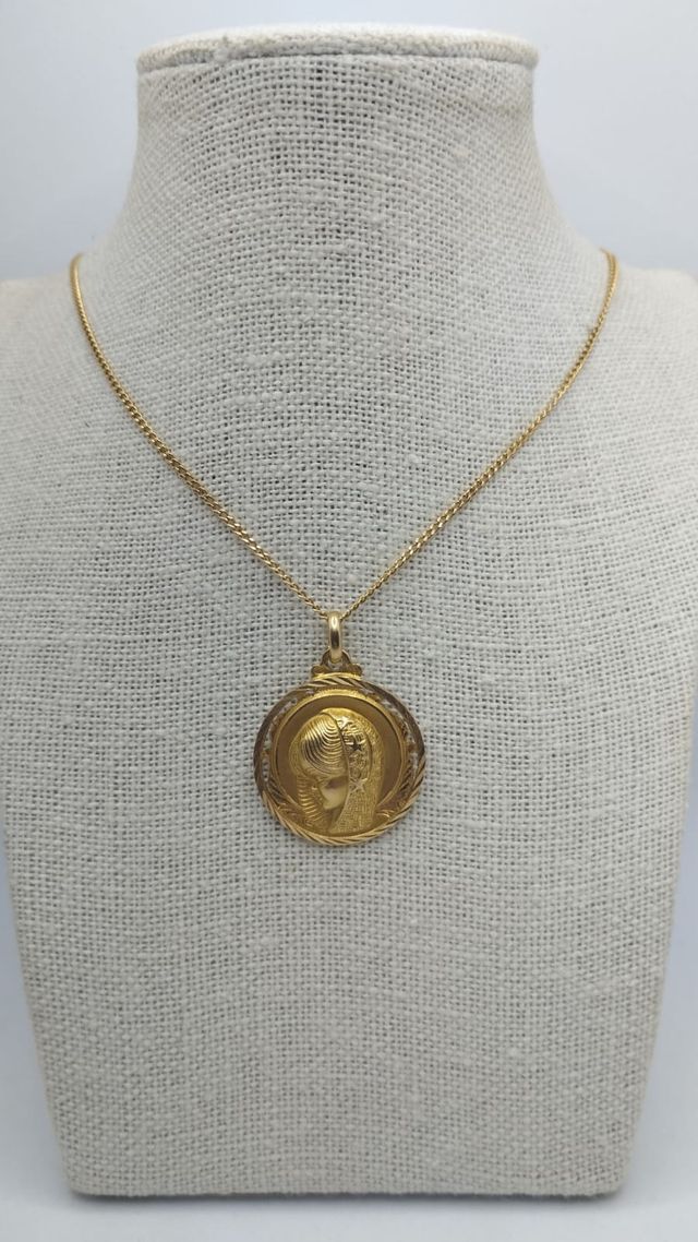 MEDALLA ORO 18K NIÑA