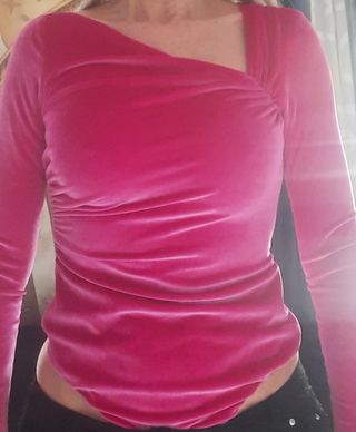 Body terciopelo fucsia de Zara