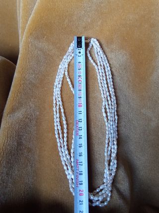 Collar de perlas de río