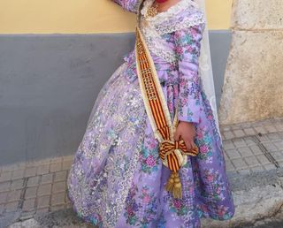 Traje de Fallera