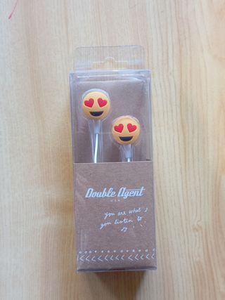 Auriculares o cascos de emoticonos