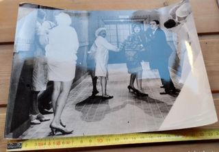 Fotografía antigua de escena cine 1928. X. Rafols