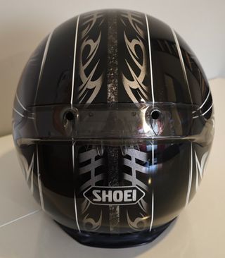 Casco de moto shoei