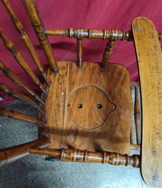 ANTIGUA TRONA O SILLA PARA NIÑO PRINCIPIOS S. XIX
