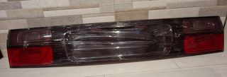 PILOTO TRASERO CENTRAL FORD GALAXY 1.9 TDI NEGRO