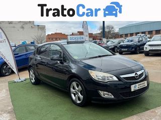 Opel Astra 2012