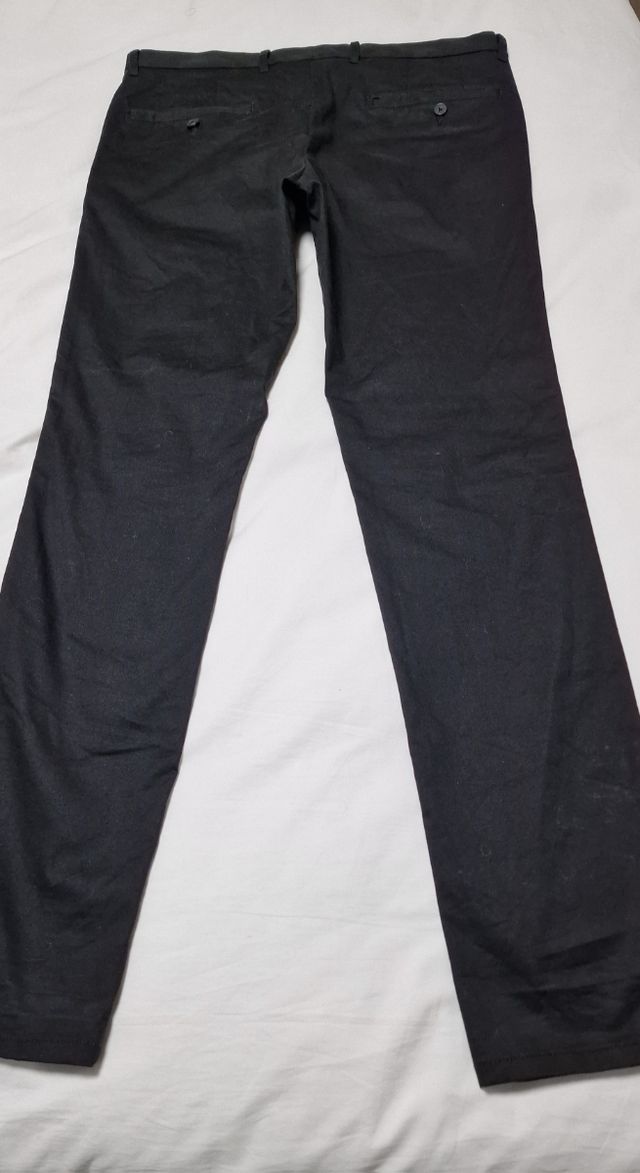 Pantalon Chino Negro de Mango