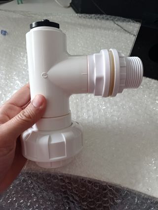 Rebosadero acuario Zetreef y conector 