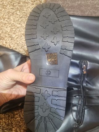Botas altas, numero 39 A ESTRENAR