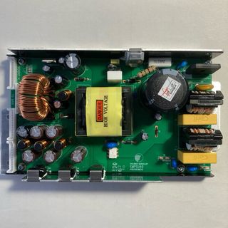 Behringer X32 rack. Fuente de alimentacion