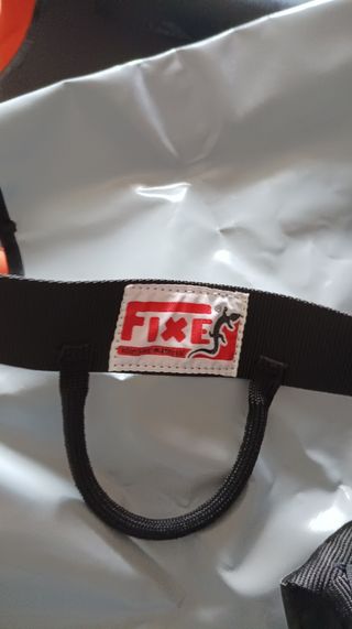 Equipo de barranquismo