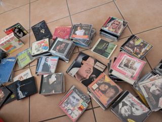 Lotto CD musicali e film DVD