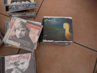 Lotto CD musicali e film DVD