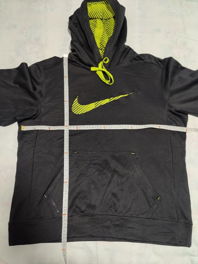 Sudadera Nike Color negro talla XL