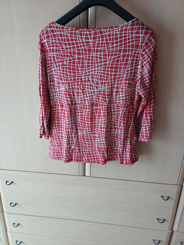 T-schirt  sotto giacca