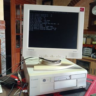 Canon A-200SV 386SX 2 mb ram