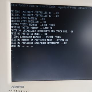 Canon A-200SV 386SX 2 mb ram