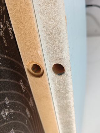 4 Estanterías blancas y azules