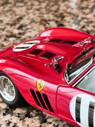 1:18 Ferrari 250 GTO, CMC